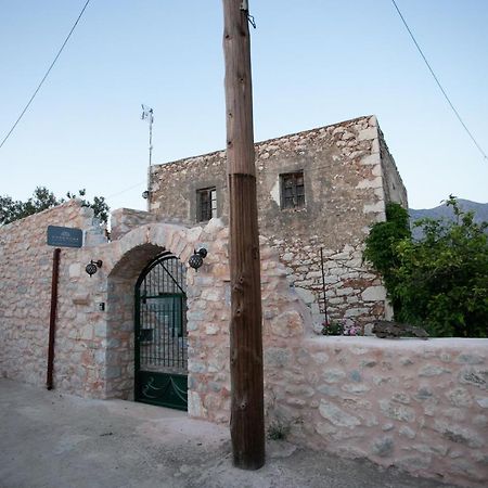 Charouda Country House Villa Pírgos Dhiroú Eksteriør billede