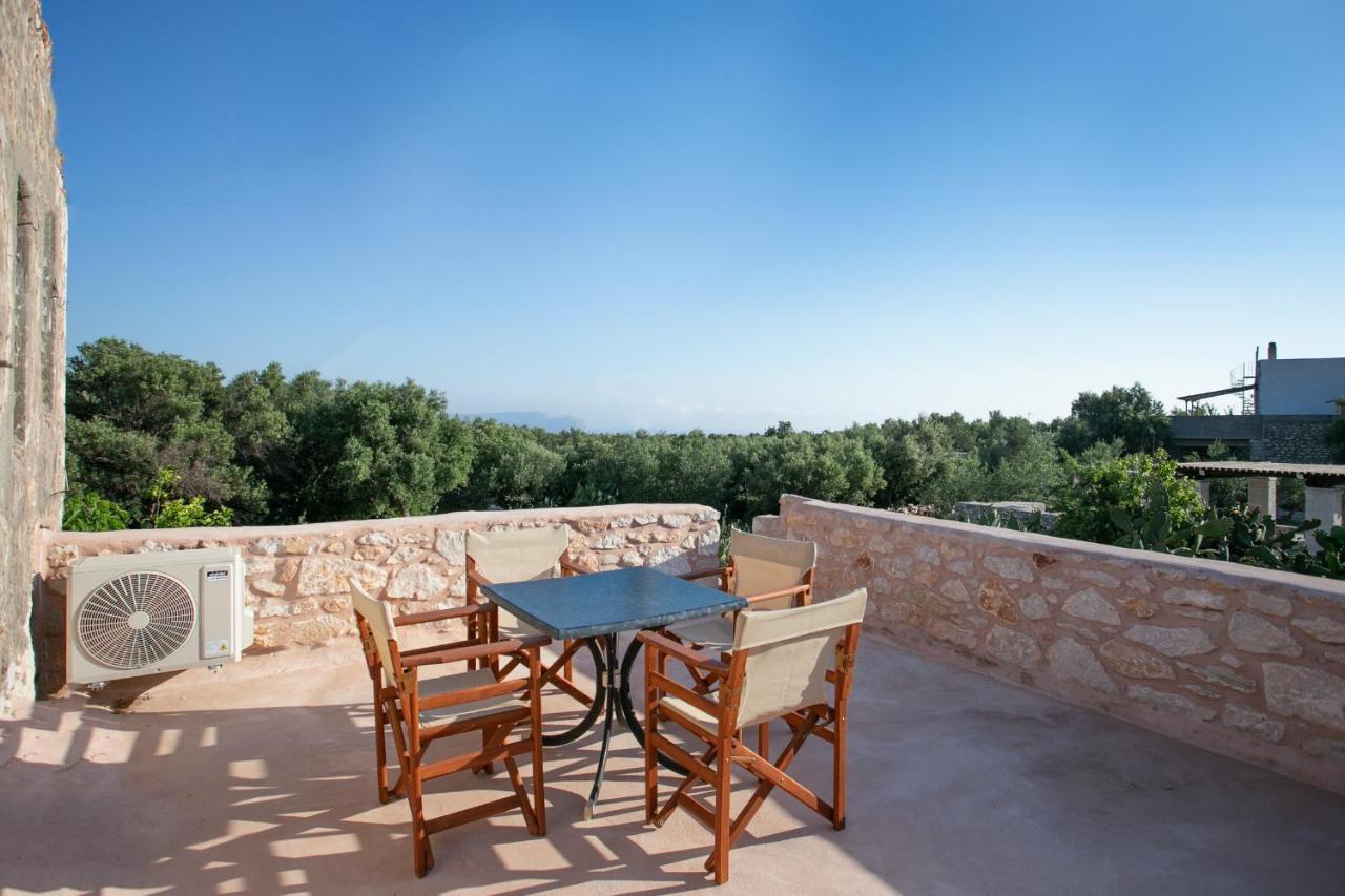 Charouda Country House Pírgos Dhiroú Eksteriør billede
